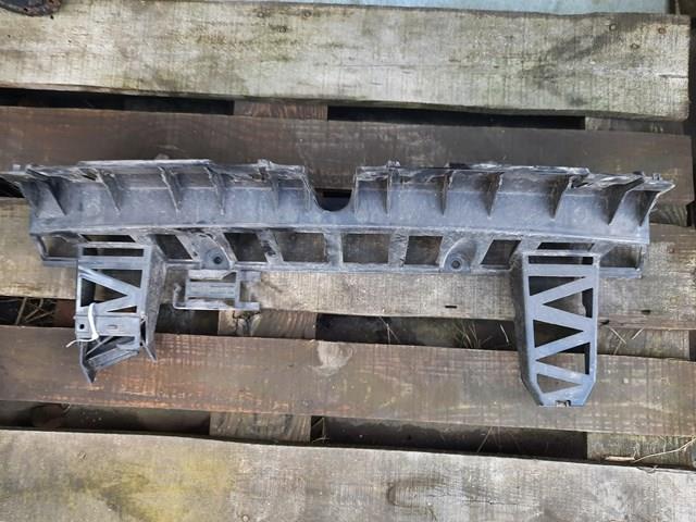 Кронштейн бампера заднього, центральний 51127158444 BMW