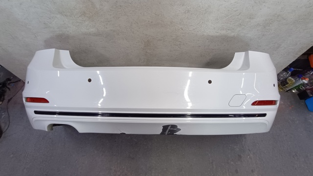 Буфер (бампер) задній 51127384603 BMW