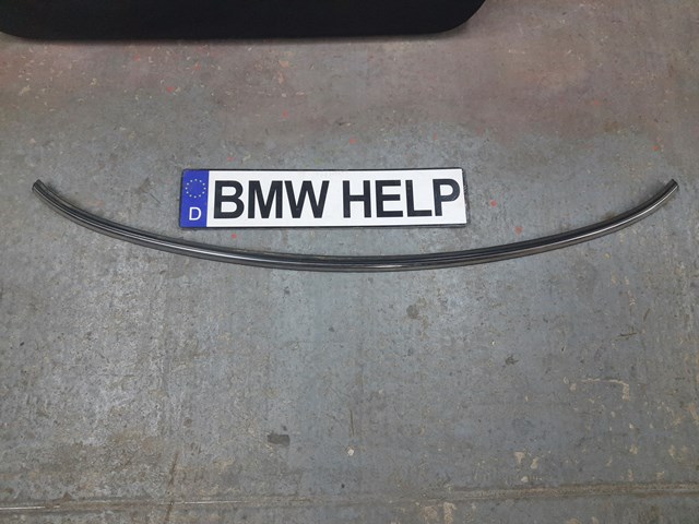 Молдинг третых/ п'ятих дверей 51137320540 BMW