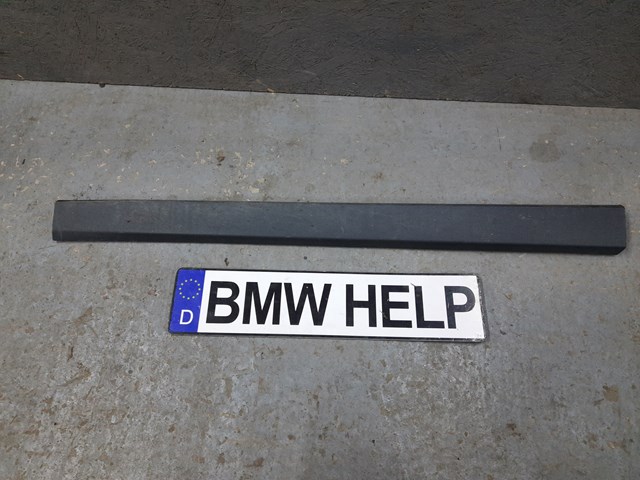 Молдинг передніх правих дверей 51137352092 BMW