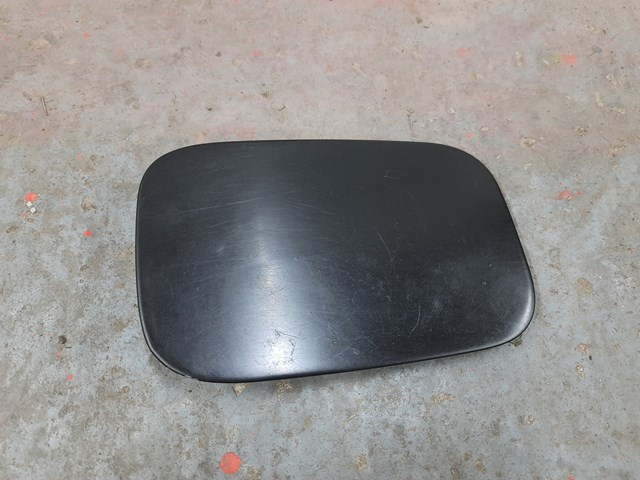 Люк б/бака 51178208246 BMW