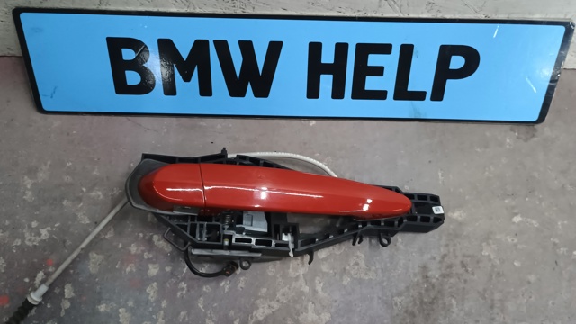 Дверна ручка права пасажирська 51217207562 BMW