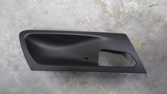 Накладка ручки дверей 51426973740 BMW