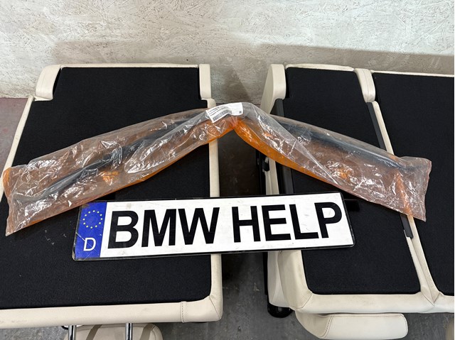 Буфер бампера переднього 51647434549 BMW