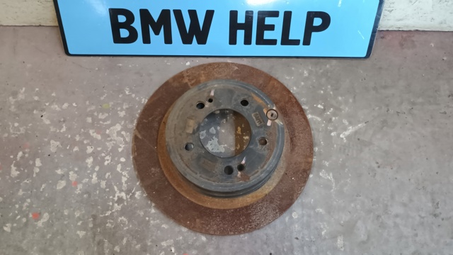 Диск заднього гальма 584113Q000 HYUNDAI