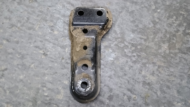 Кронштейн передньої балки 5Q0199517G VAG