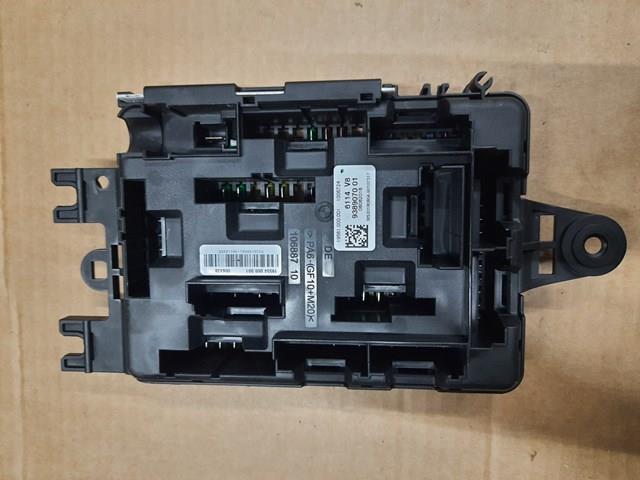 Реле запобіжників 61149389070 BMW