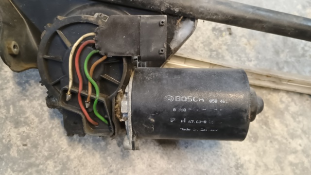 Мотор стеклоочищувача 61638363512 BMW