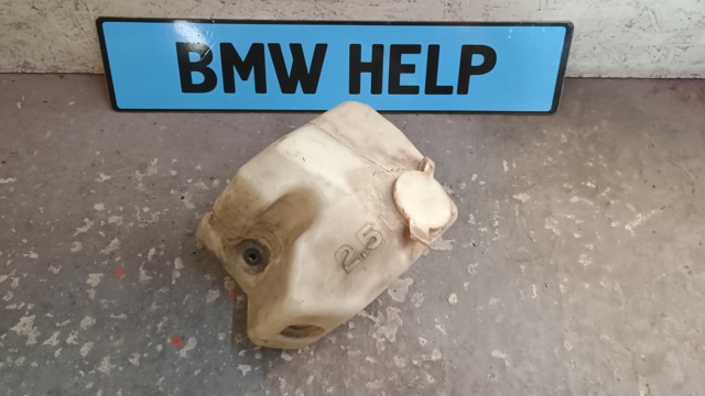 Бачок для омивайки 61661387383 BMW