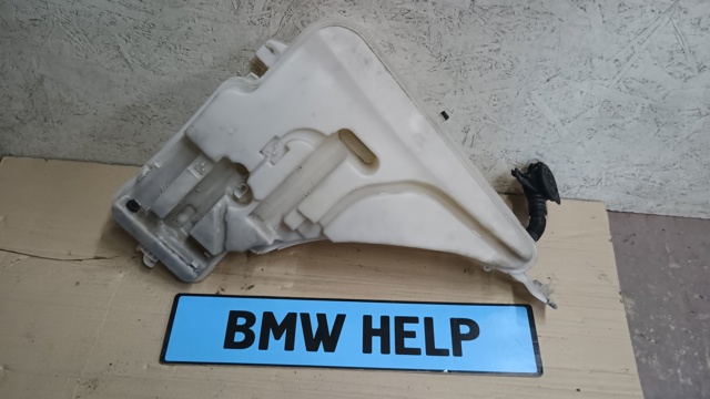 Водяний бачок омивача скла 61667241672 BMW