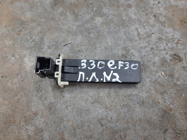 Датчик температури повітря в салоні 64119238085 BMW