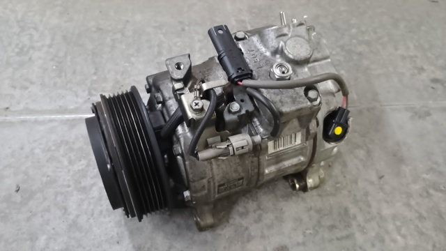 Компресор холодоагенту 64529330825 BMW