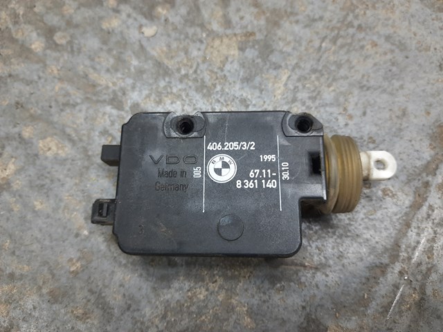 Актуатор замка ляди 67118361140 BMW