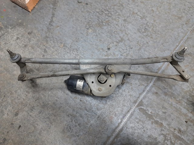 Двигун склоочисника лобового скла (трапеції) 67638363514 BMW