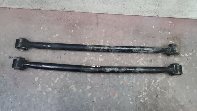 Задня поперечна тяга 68246753AA CHRYSLER