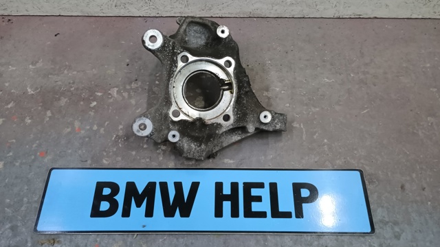 Цапфа поворотного кулака 6870831 BMW