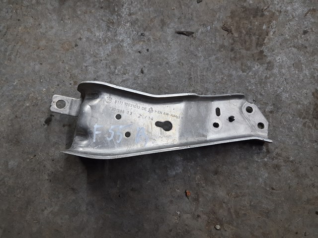 Кронштейн підсилювача переднього бампера 7301586 BMW