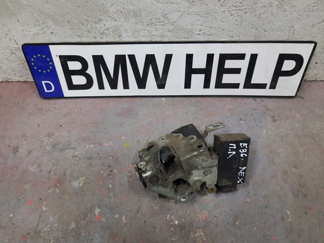 Замок дверей водія 8122417 BMW