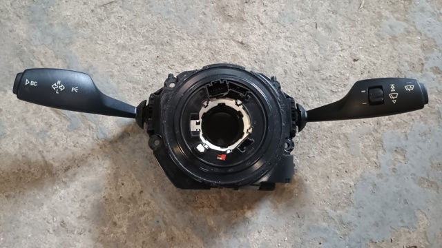 Перемикач підрульовий 9253746 BMW