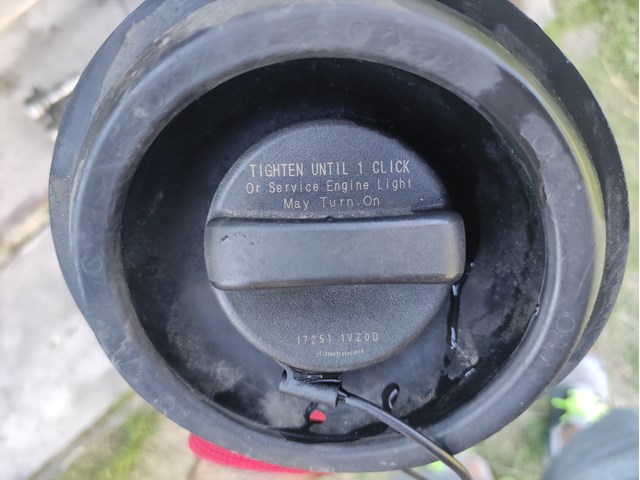 Кришка бензобаку 172511VZ0D NISSAN