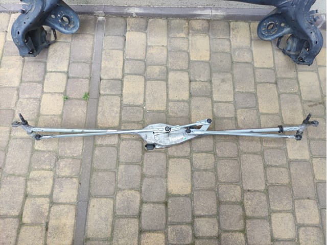 Трапеція двірників 23235988 GM