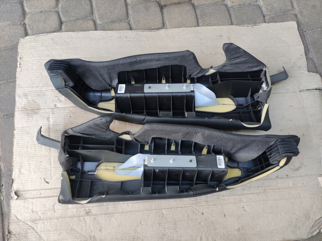 Подушка безпеки AIRBAG спинки сидіння, лівого 4G8880441B VAG