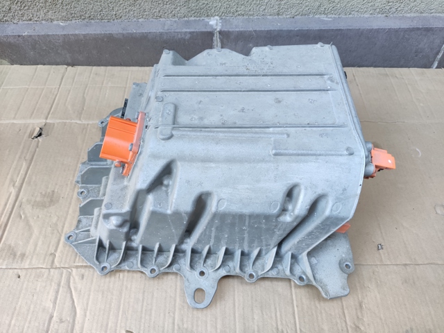 Модуль (ЕБУ) управління АКБ 4KE915253F VAG