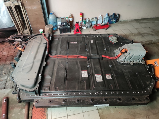 Батарейний модуль електромобіля 4KE915910BE VAG