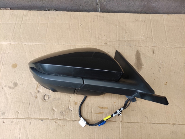 Праве бокове дзеркало 4KL857410L3Q7 VAG