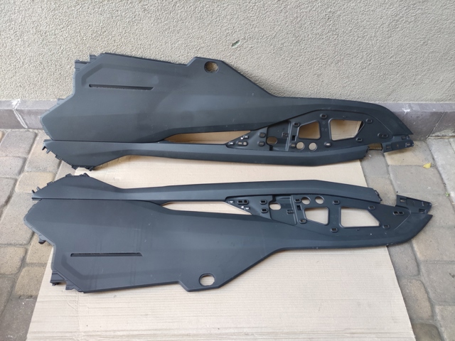 Декоративна накладка центральної консолі 4KL8633036PS VAG