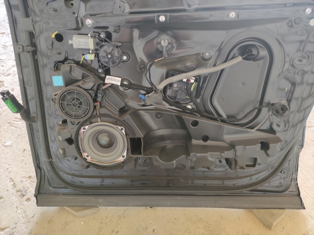 Динамік передньої двері 4M0035298 VAG