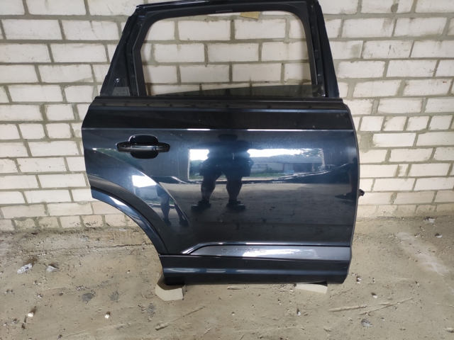 Двері задні, праві 4M0833052E VAG