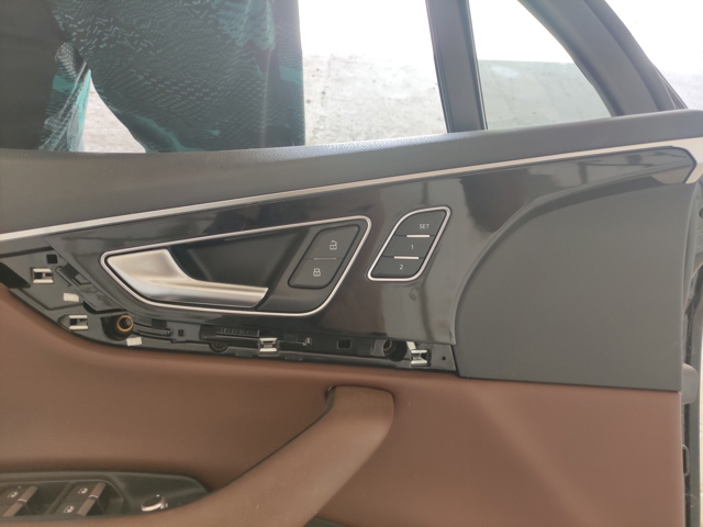 Блок кнопок механізму регулювання сидінь 4M0959769A5PR VAG