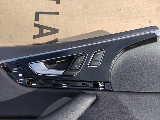 Вимикач центрального замка 4M0962107B5PR VAG
