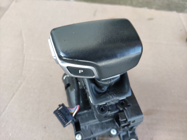 Рукоятка важеля КПП 4M1713140GIBR VAG