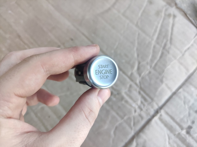 Кнопка запуску двигуна 5NB9598393Q7 VAG