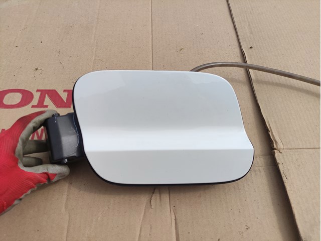 Заливна горловина бензобака 5NN809857B VAG