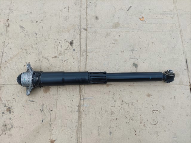 Циліндр підвіски 5QN513049AQ VAG