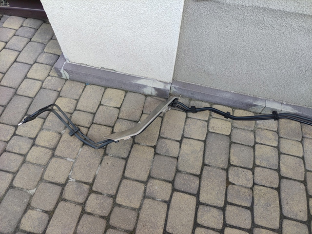 Здвоєна паливна трубка 8W0201544AM VAG