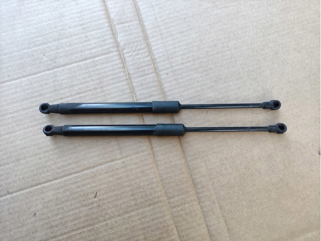 Упор капота 8W0823359B VAG