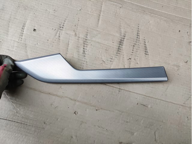8W0867419RIQ6 VAG