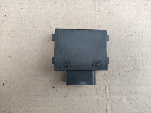 Модуль керування (ЕБУ) паливного насосу 8W0906093C VAG