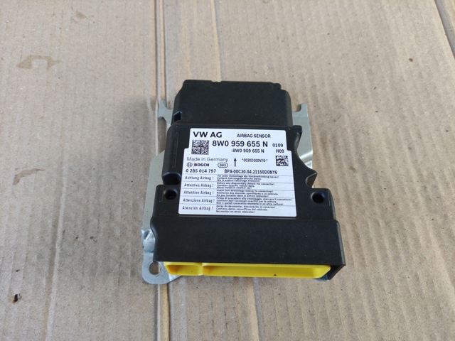 Модуль-процесор керування подушки безпеки 8W0959655N VAG