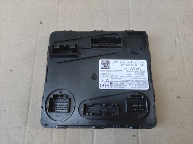 Блок управління комфорту 8W1907064BC VAG