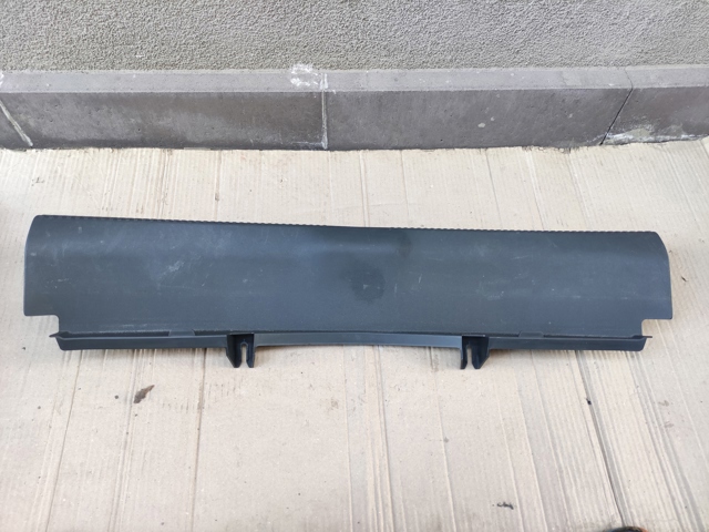 Облицювання задньої панелі багажника 8W5863471B4PK VAG