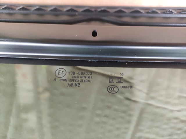 Скло люка даху 8W5877071B VAG