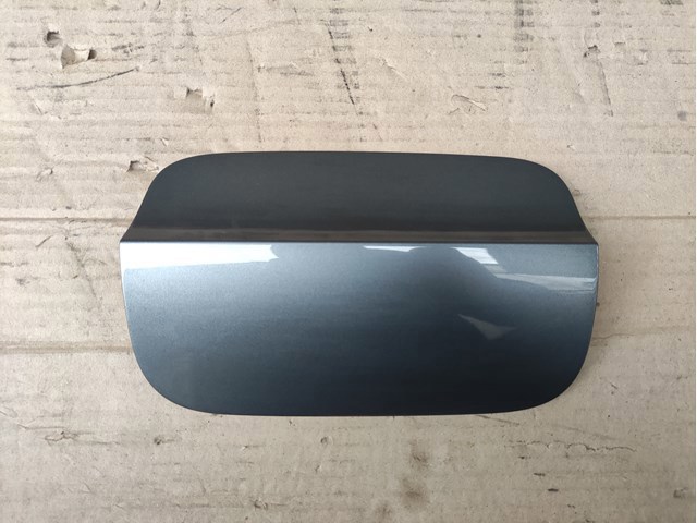 Лючок паливного бака 8W8809907GRU VAG