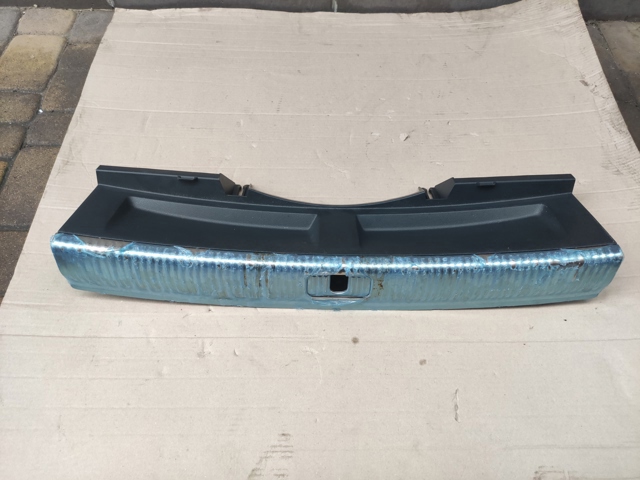Накладка перегородки 8W8864483C4PK VAG