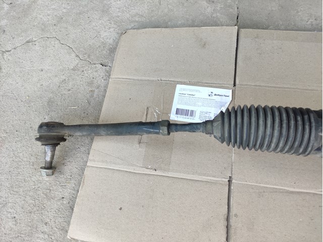 Наконечник рульовий D8520EG00C NISSAN