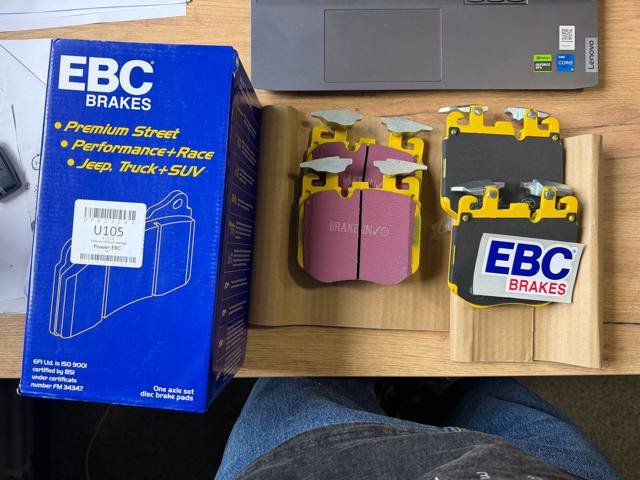 Колодки передні DP42304R EBC BRAKES